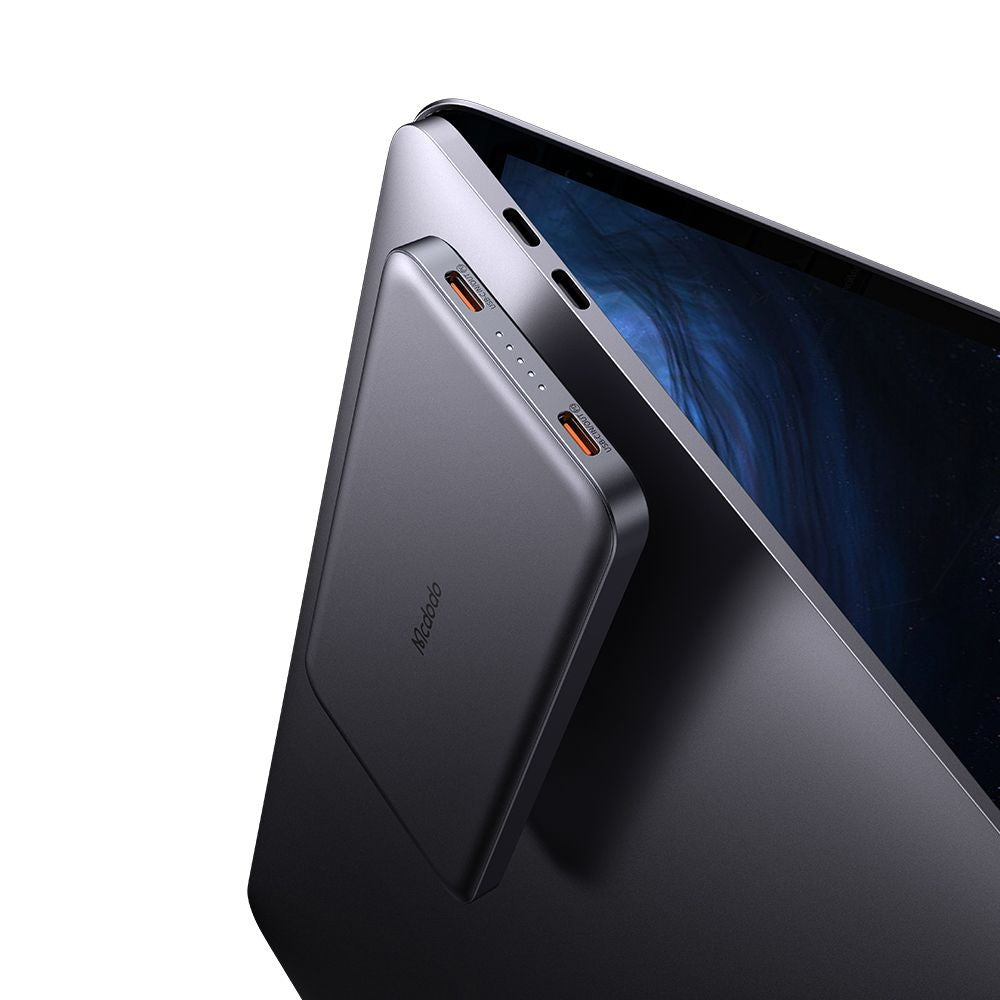 Bateria Externa Wireless McDodo MC-3781 Meta, 10000mAh, 20W, PD + FQI, 1 x QI - 2 x USB-C, Preta