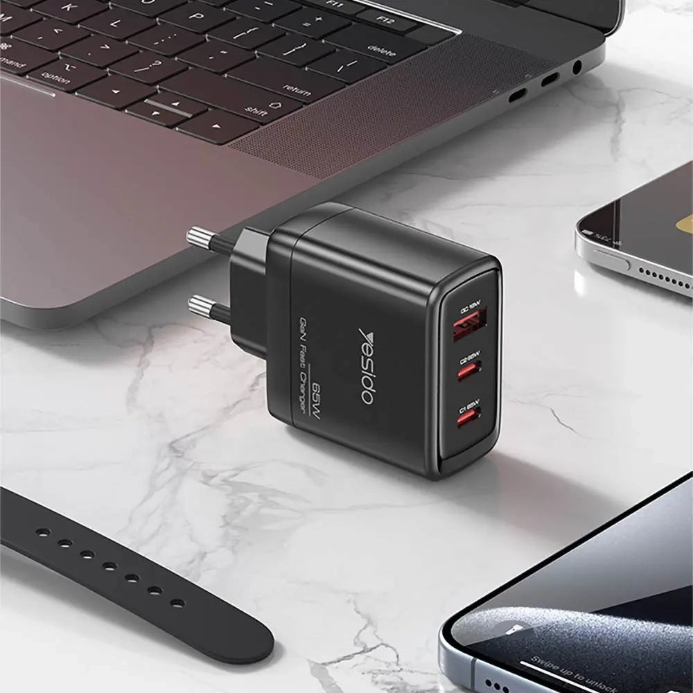 Carregador de Rede com Cabo USB-C Yesido YC144C, 65W, 3.25A, 1 x USB-A - 2 x USB-C, Preto