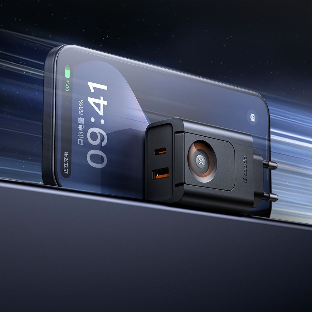 Carregador de Rede McDodo CH-3700 Companion, 30W, 3A, 1 x USB-A - 1 x USB-C, Preto