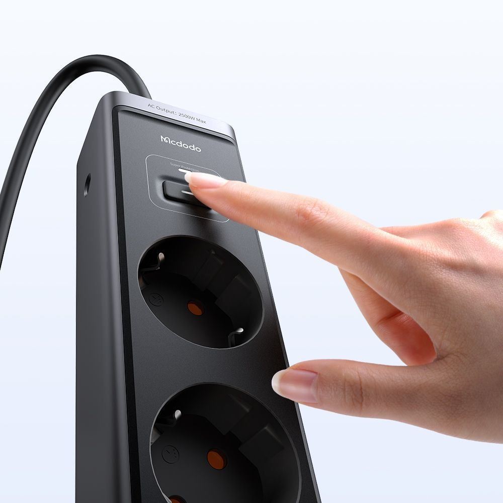 Extensão McDodo CH-0620, 3 x Schuko - 1 x USB-A - 2 x USB-C, Preto