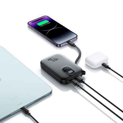 Bateria Externa Joyroom JR-PBF18, 10000mAh, 22.5W, QC + PD, 1 x Lightning - 1 x USB-A - 1 x USB-C, Preta