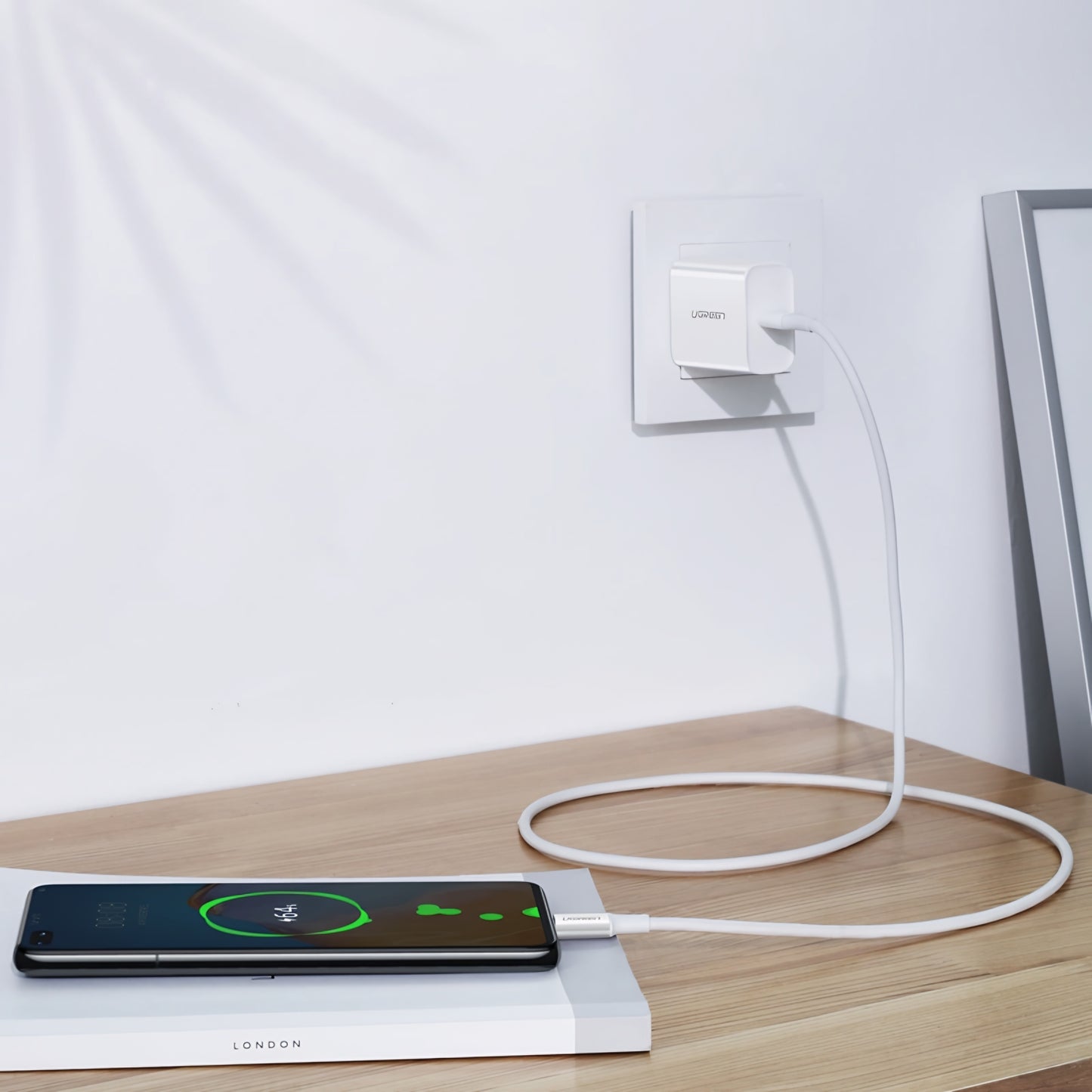 Cabo de Dados e Carregamento USB-C - USB-C UGREEN US300, 100W, 2m, Branco