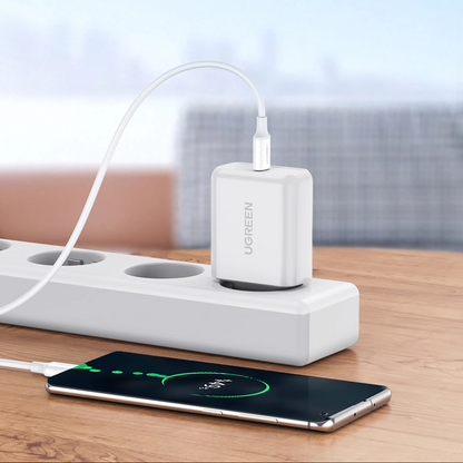 Cabo de Dados e Carregamento USB-C - USB-C UGREEN US264, 60W, 0.5m, Branco