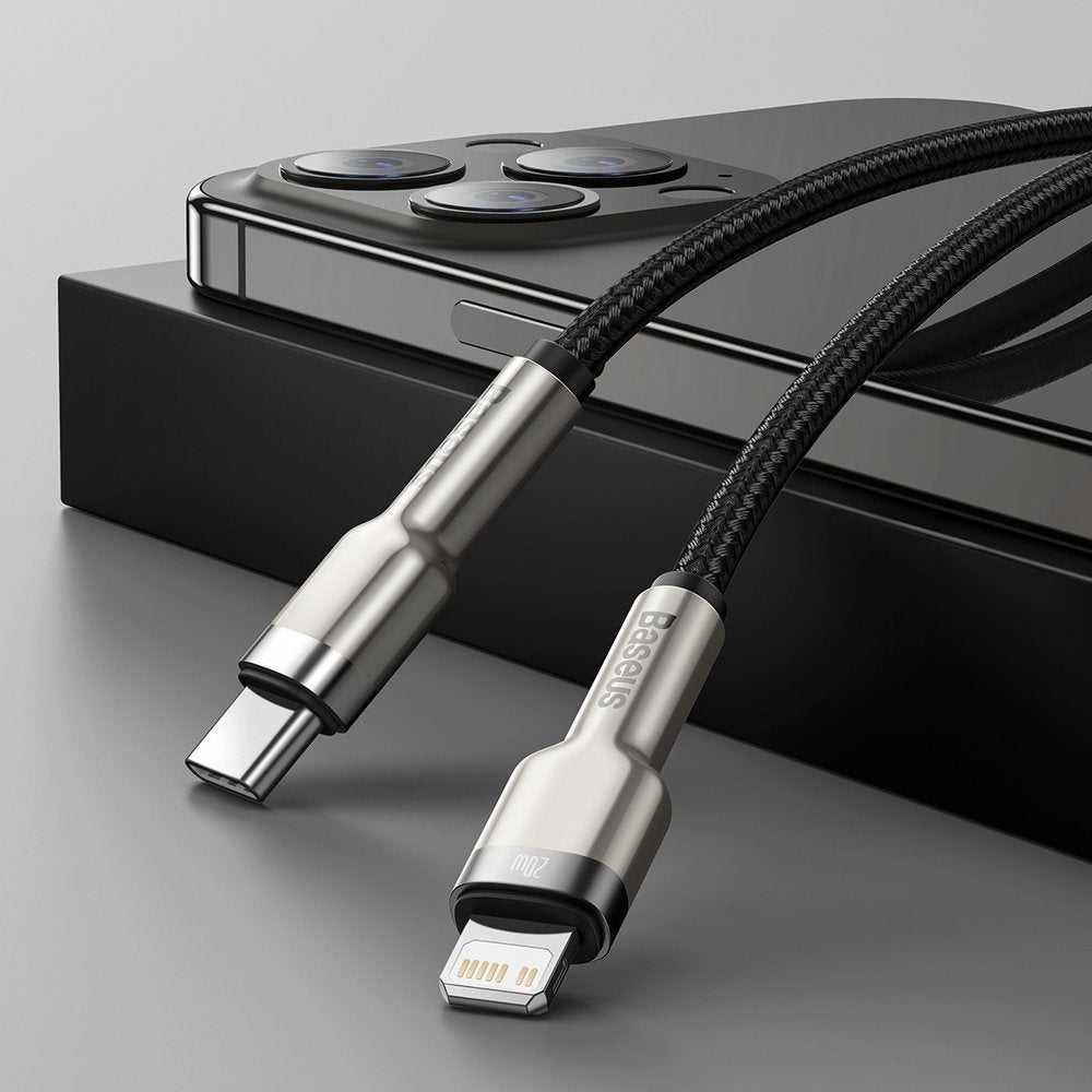 Cabo de Dados e Carregamento USB-C - Lightning Baseus Cafule Metal Series, 20W, 2m, Preto CATLJK-B01