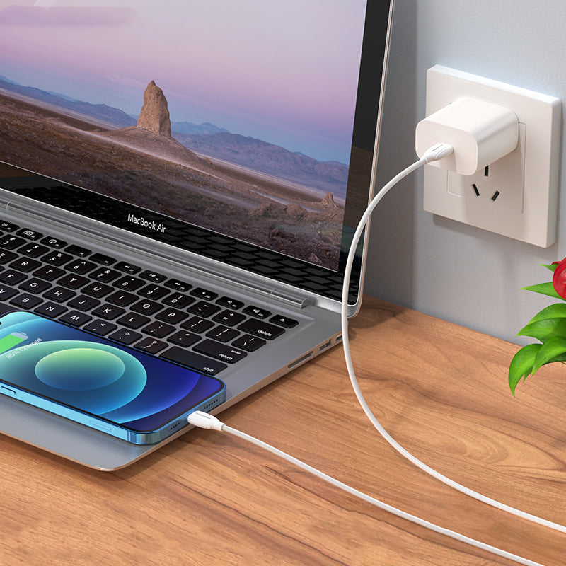 Cabo de carregamento e dados BLUE Power USB-C - Lightning Cabo de carregamento e dados BLUE Power B2BX19, 18W, 2m, branco