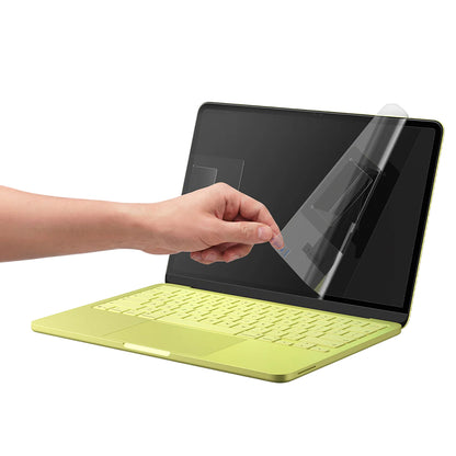 Película Protetora de Ecrã Spigen GlastR Slim para Apple MacBook Neo 13 polegadas, Vidro Temperado, Preto AGL11669
