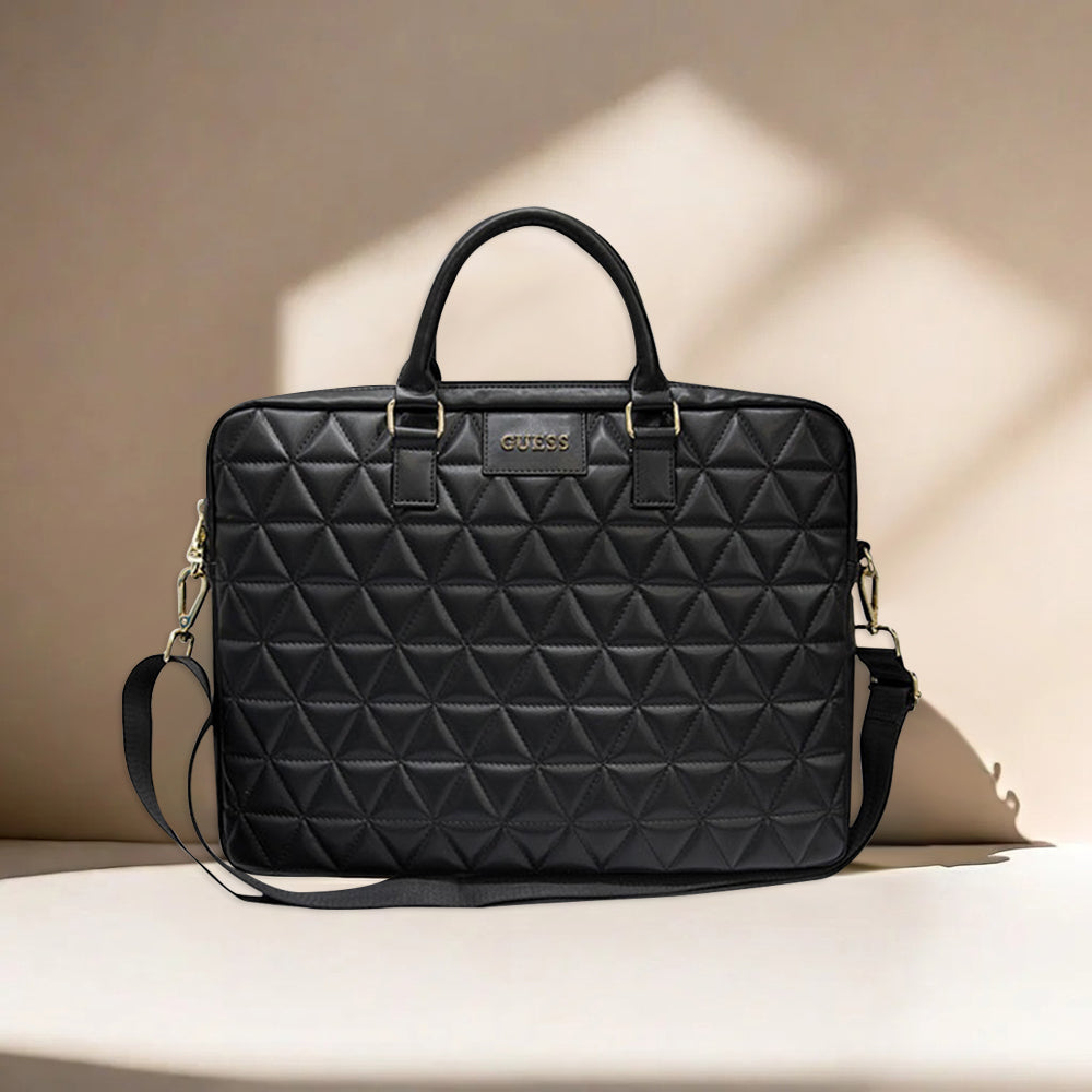 Mala Guess Quilted para Laptop 15 polegadas, Preta