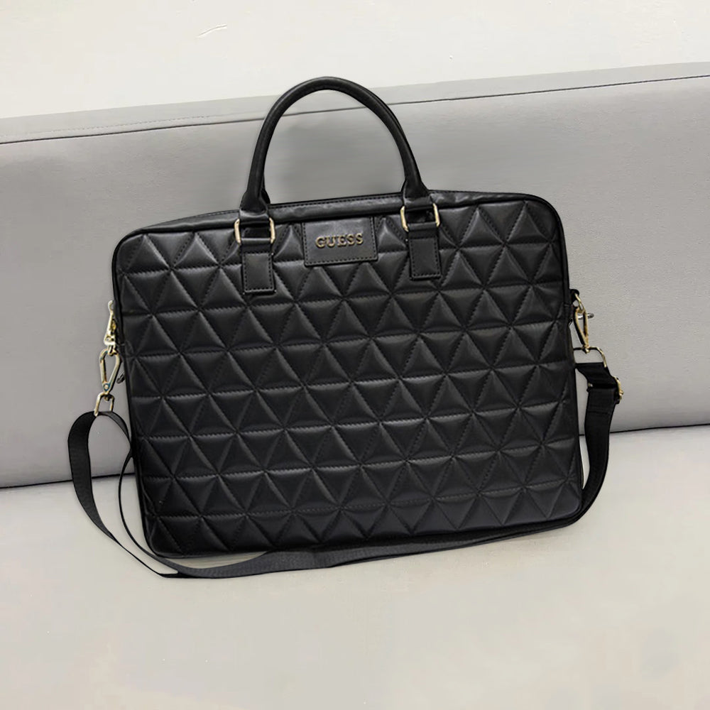Mala Guess Quilted para Laptop 15 polegadas, Preta