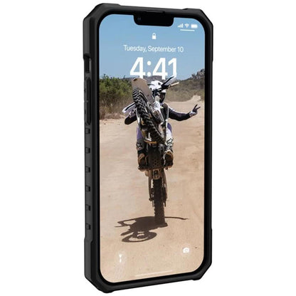 Capa MagSafe para Apple iPhone 14 Plus, Urban Armor Gear, Pathfinder, Preta