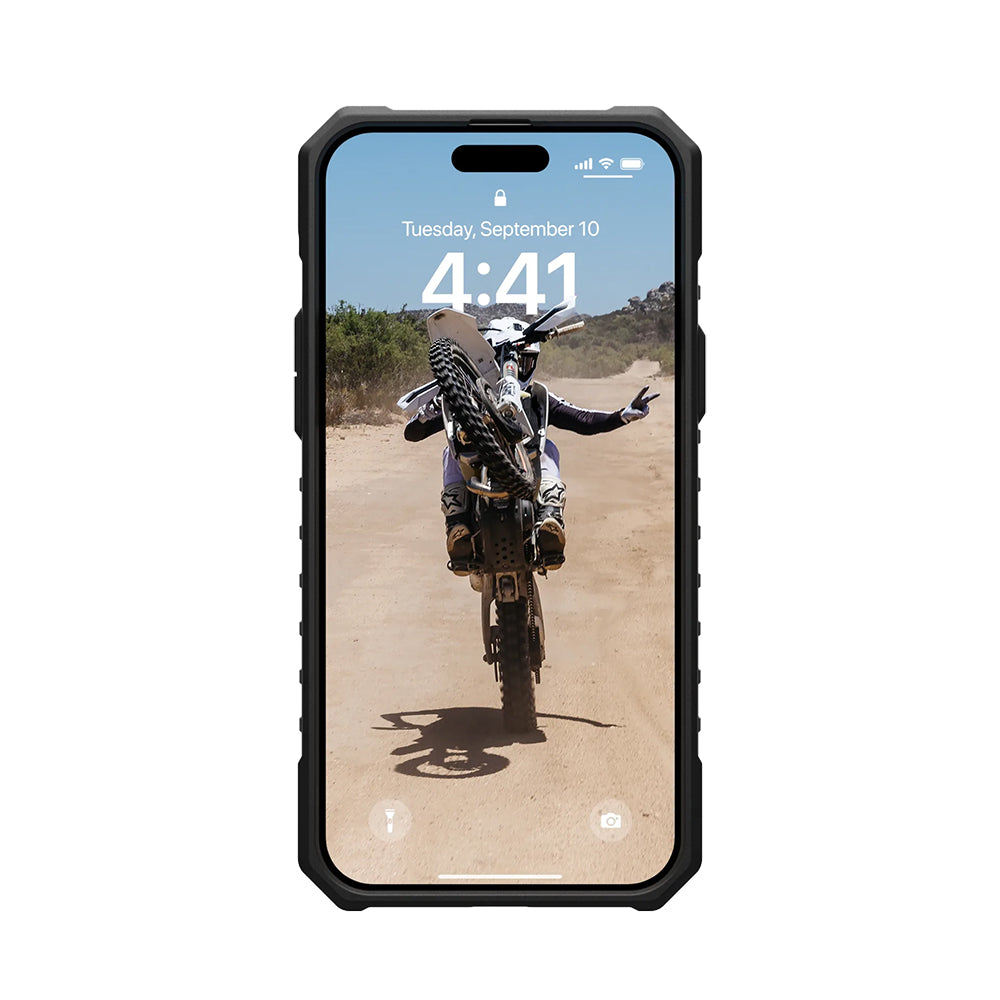 Capa MagSafe para Apple iPhone 15 Plus, Urban Armor Gear, Pathfinder, Verde