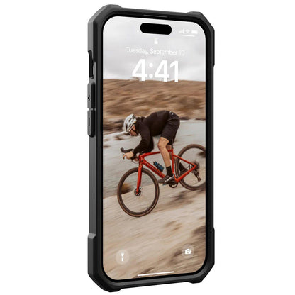 Capa MagSafe para Apple iPhone 15 Pro Max, Urban Armor Gear, Essential Armor, Preta