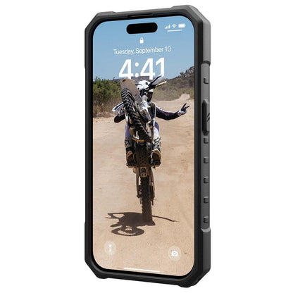 Capa MagSafe para Apple iPhone 15 Pro, Urban Armor Gear, Pathfinder, Prateada
