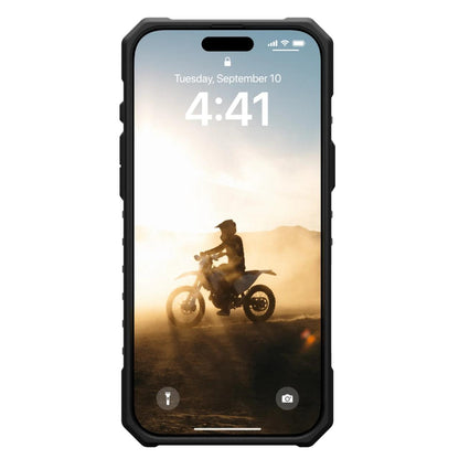 Capa MagSafe para Apple iPhone 16 Pro, Urban Armor Gear, Pathfinder, Prateada