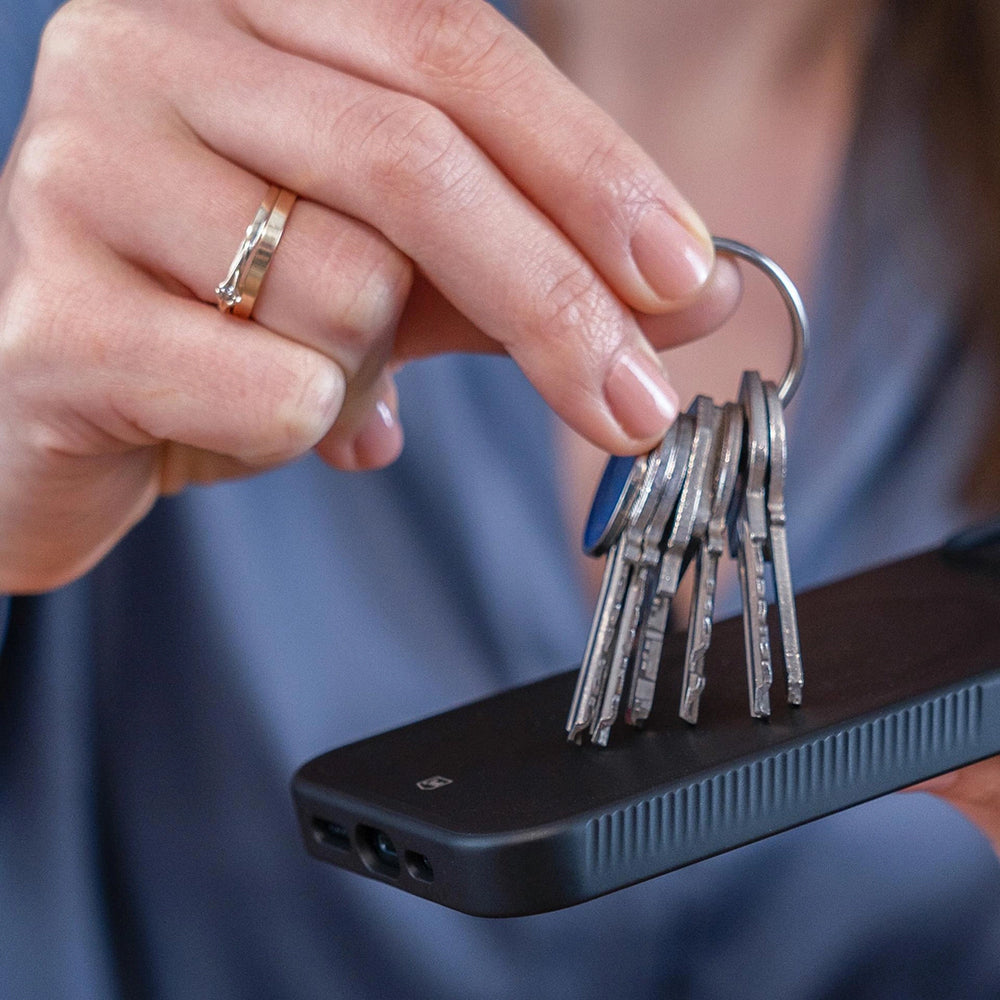 Capa MagSafe para Apple iPhone 17 Pro Max, 3MK, Smoke MagCase, Preta