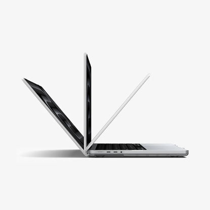 Capa Spigen Airskin para Apple MacBook Pro 16 polegadas (2026) / (2024) / (2023) / (2021), Transparente Satinada ACS11526