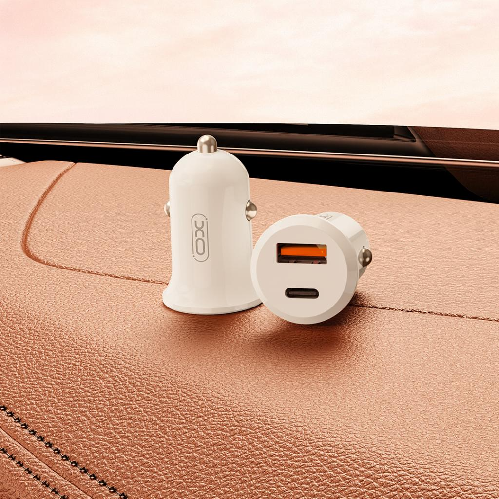 Carregador Auto XO Design CC69, 30W, 3A, 1 x USB-A - 1 x USB-C, Branco