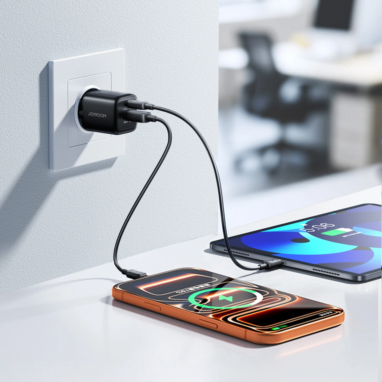 Carregador de Rede com Cabo USB-C Joyroom JR-TG7, 33W, 3A, 1 x USB-A - 1 x USB-C, Preto