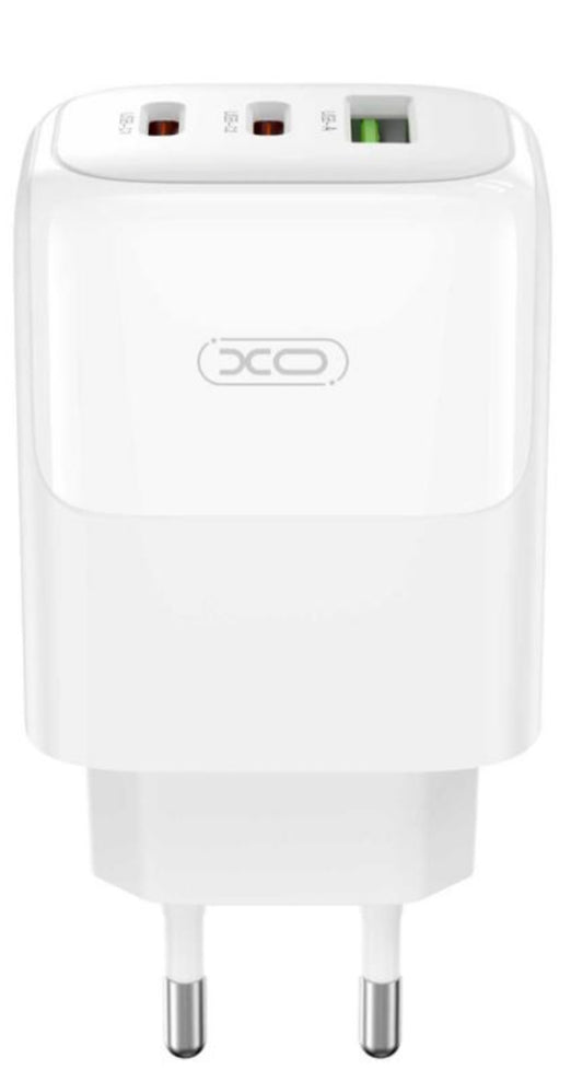 Carregador de Rede com Cabo USB-C XO Design L139, 65W, 4.5A, 1 x USB-A - 2 x USB-C, Branco