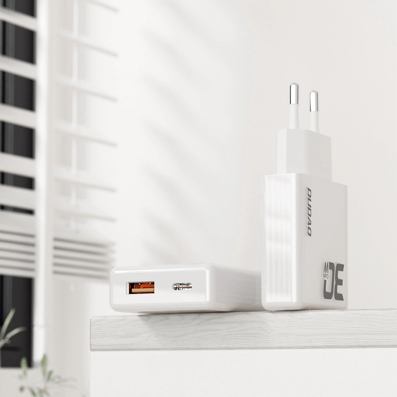 Carregador de rede com cabo USB-C Dudao A30EUT, 30W, 3A, 1 x USB-A - 1 x USB-C, branco 