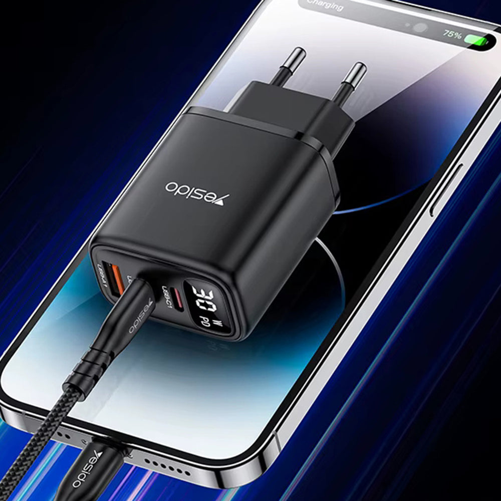 Carregador de Rede Yesido YC69 Display, 30W, 3A, 1 x USB-A - 2 x USB-C, Preto